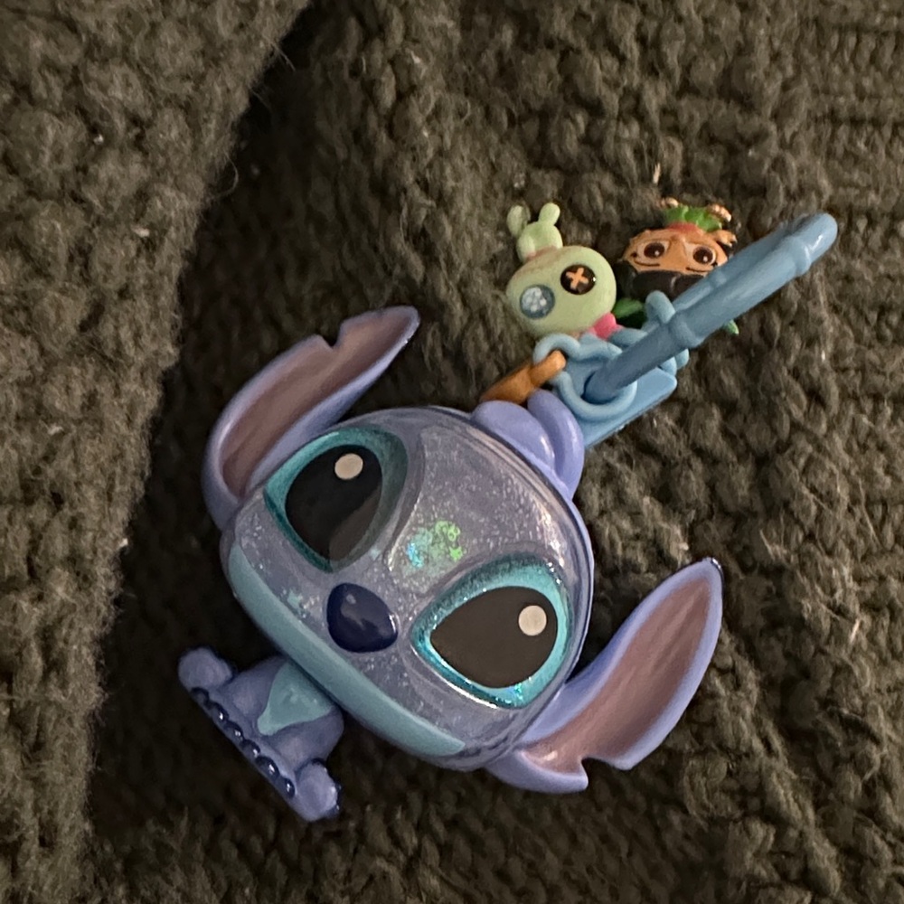 DISNEY DOORABLES TAG ALONG STITCH CLIP